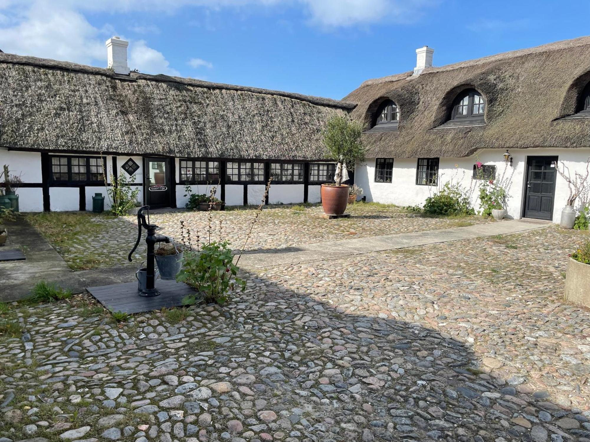 Hotel Strandgaarden Vesterø Havn المظهر الخارجي الصورة